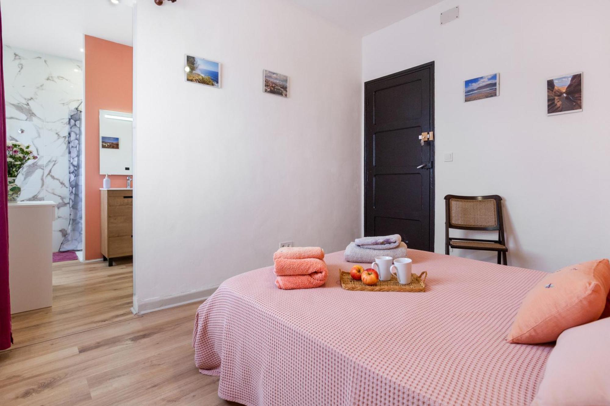 Un Jardin Al Mar Hotel Genoves ภายนอก รูปภาพ